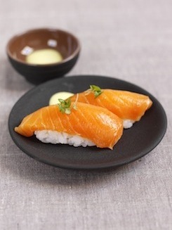 crispy%20salmon%20skin%20teriyaki%20temaki